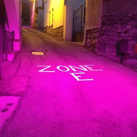Casa Zia Adry Zone